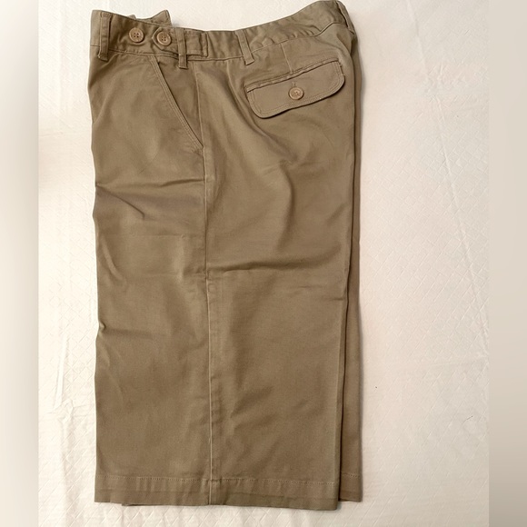 💙 Jessica Sport size 12 vintage Cargo Walking Short in a medium tan colour. - Picture 1 of 10